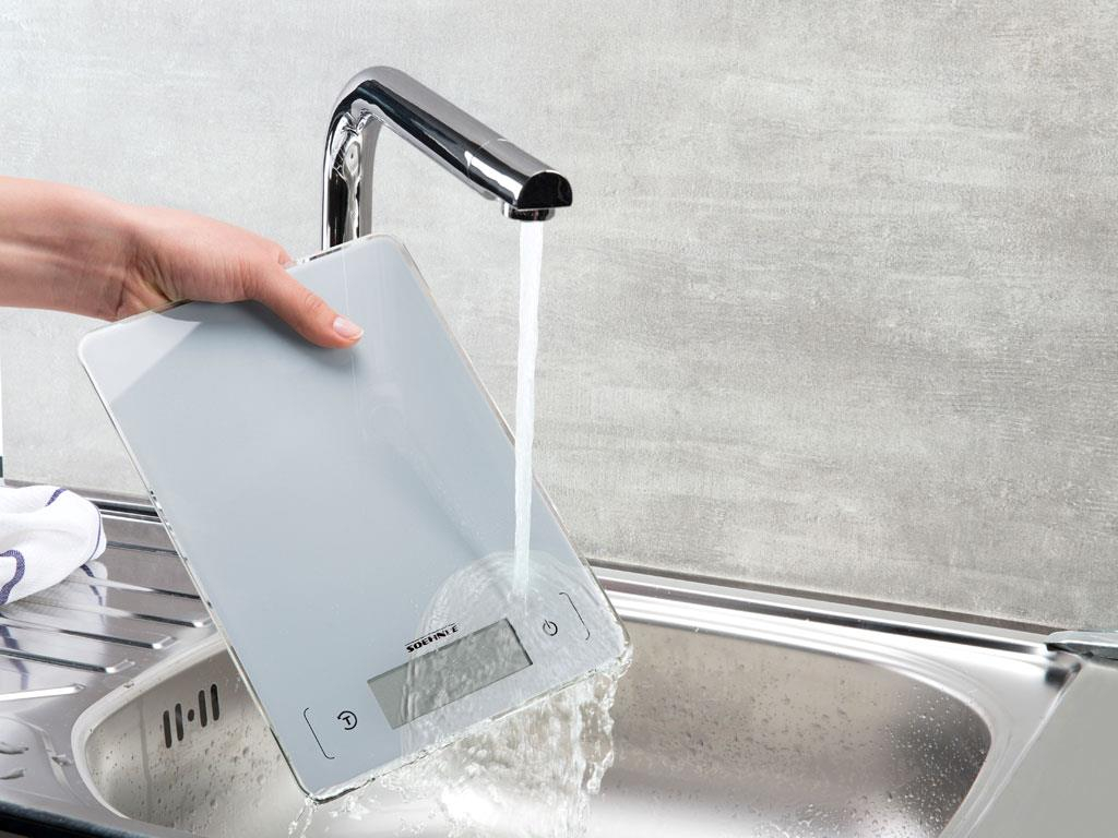 Soehnle Page Aqua Proof Køkkenvægt Hvid, vandtæt